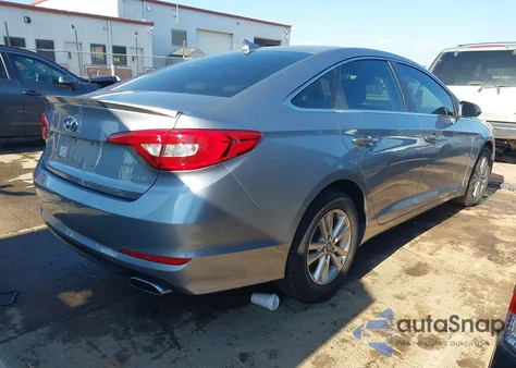 2015 Hyundai Sonata Se z USA, uszkodzony, nr VIN 5NPE24AF3FH012410